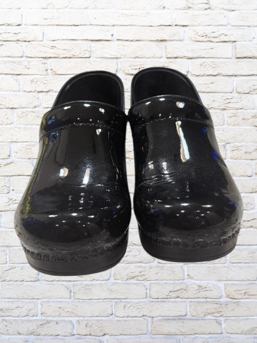 DANSKO Professional Black Patent Leather Shoe - Traditional Style - Size 39 - Picture 3 of 6